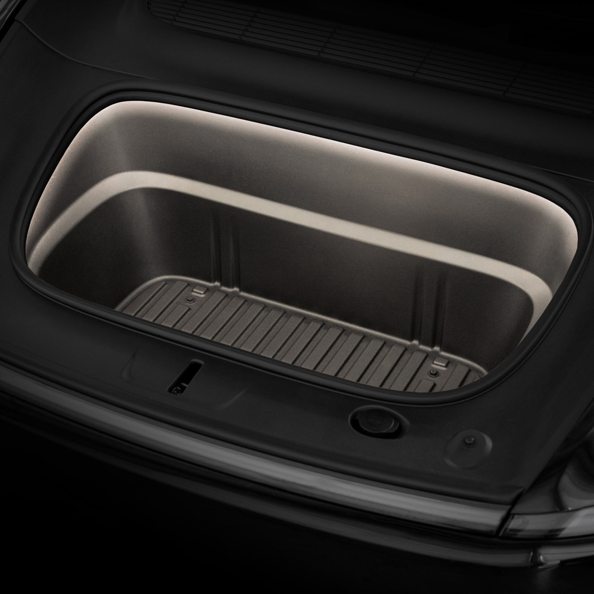 焕新 Model Y 前备箱氛围灯