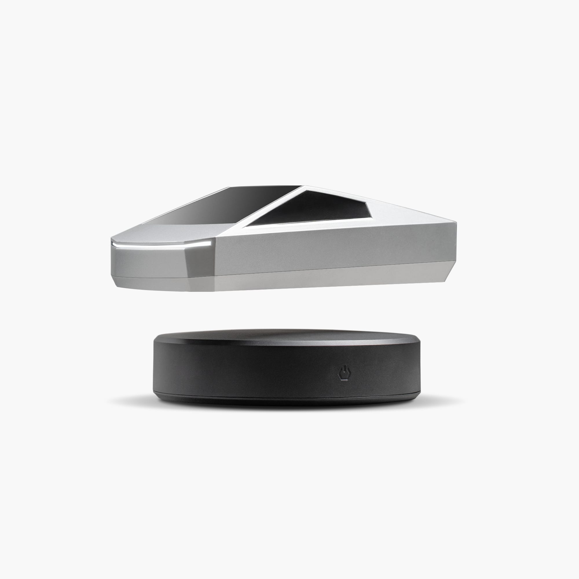 磁悬浮特斯拉赛博越野旅行车